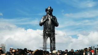 Estatua monumento Lemmy Kilmister Hellfest 2022